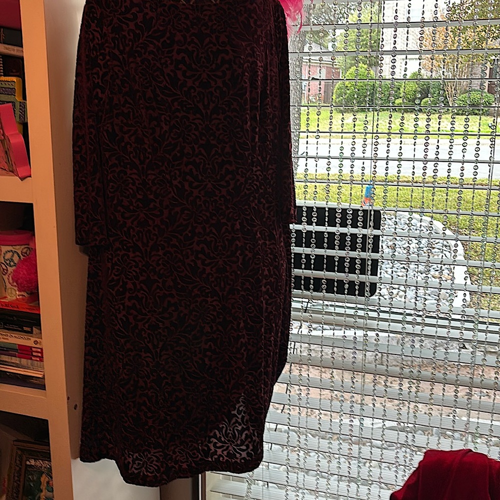 Maroon holiday dress size 1xp from Talbots